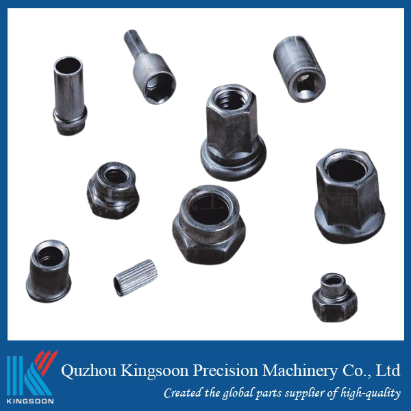 صنعتوں میں ٹھنڈے جعل سازی کے حصے کس طرح تیار اور استعمال کیے جاتے ہیں؟